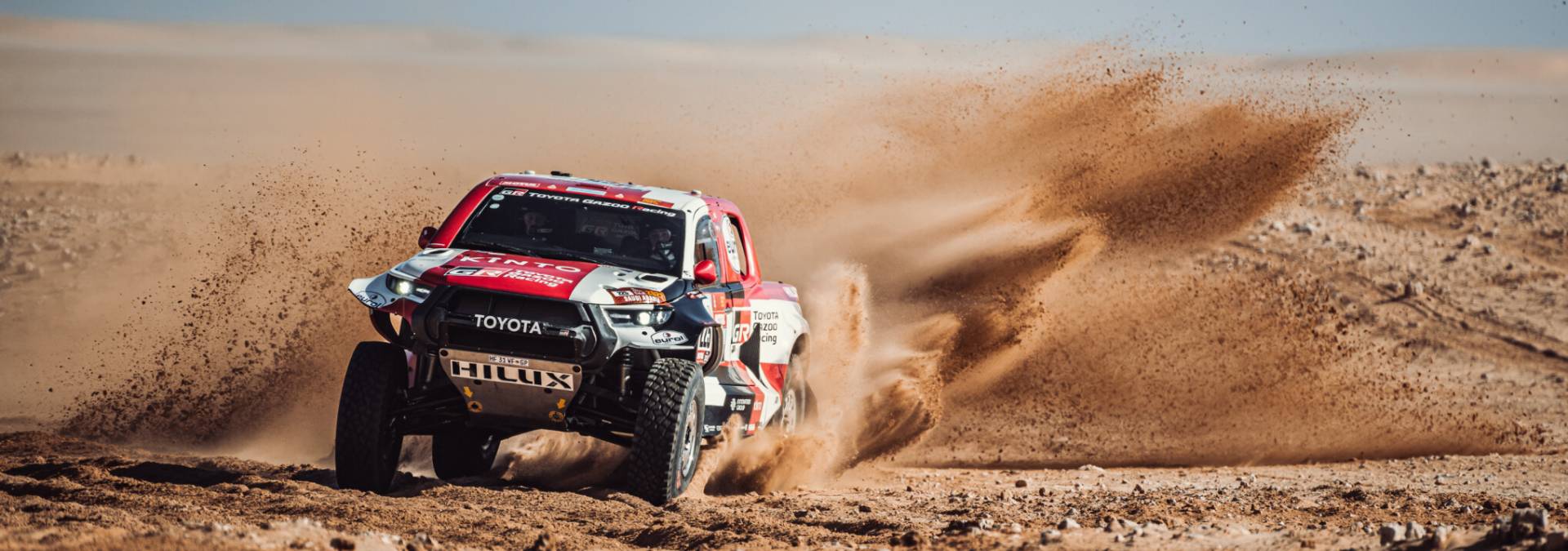 Al-Attiyah powiększa przewagę. Variawa w TOP10 na 6. etapie Rajdu Dakar 2022